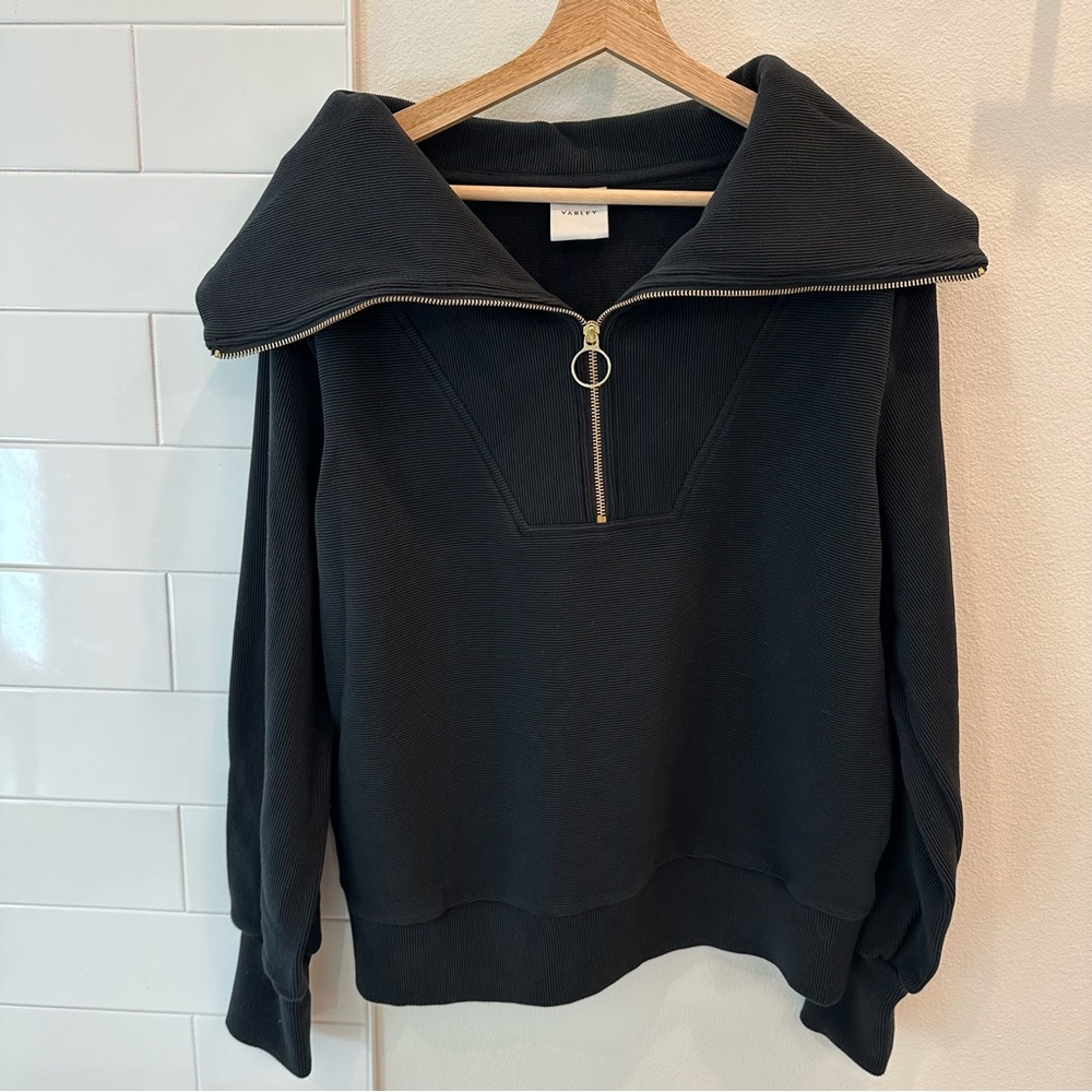 Varley Black Zip-Front Funnel Neck Sweatshirt